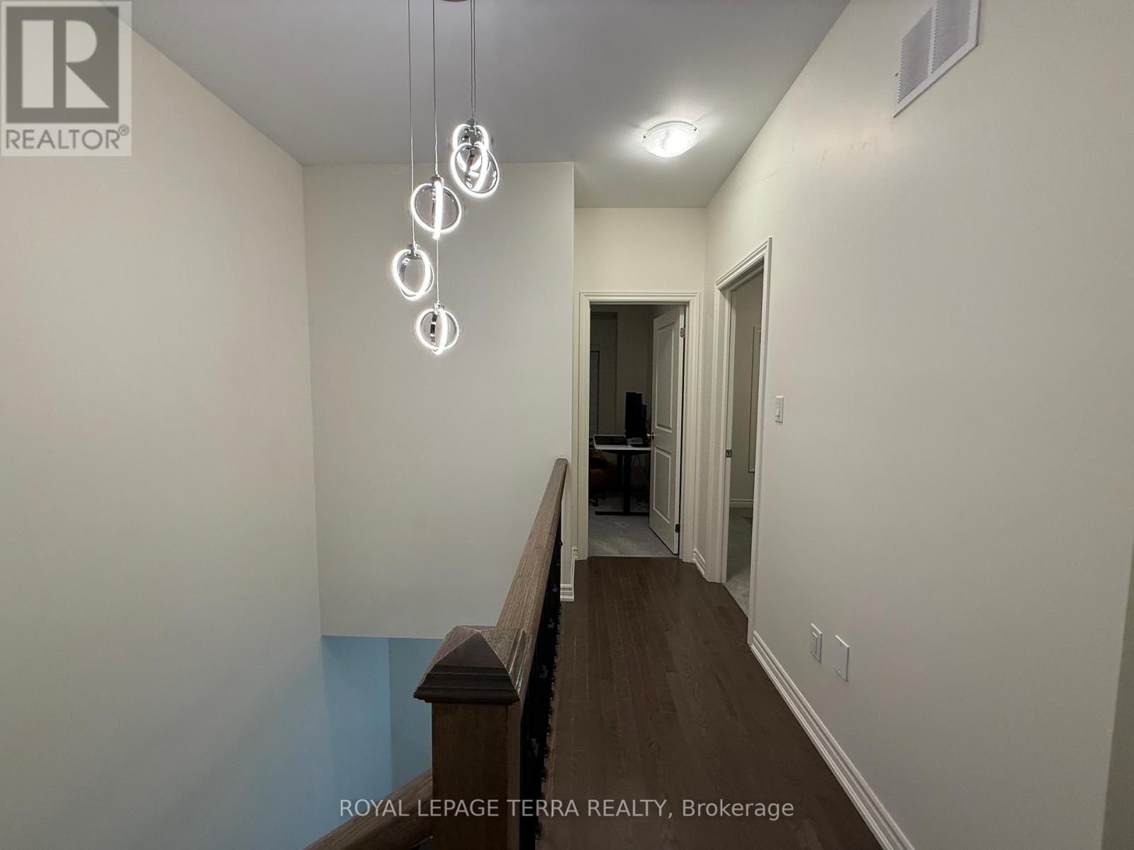 70 Fruitful Crescent, Whitby, Ontario  L1P 0N3 - Photo 17 - E12632694