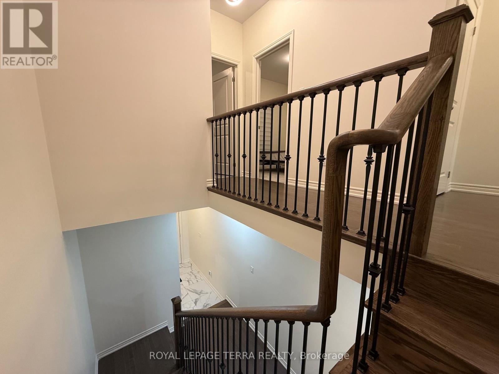 70 Fruitful Crescent, Whitby, Ontario  L1P 0N3 - Photo 19 - E12632694