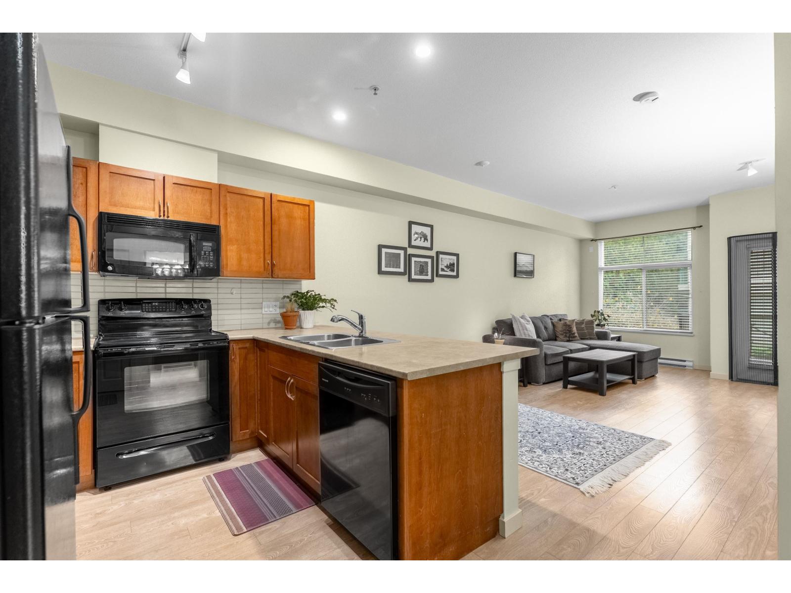 306 33318 Bourquin Crescent, Abbotsford, British Columbia  V2S 0A6 - Photo 11 - R3071048