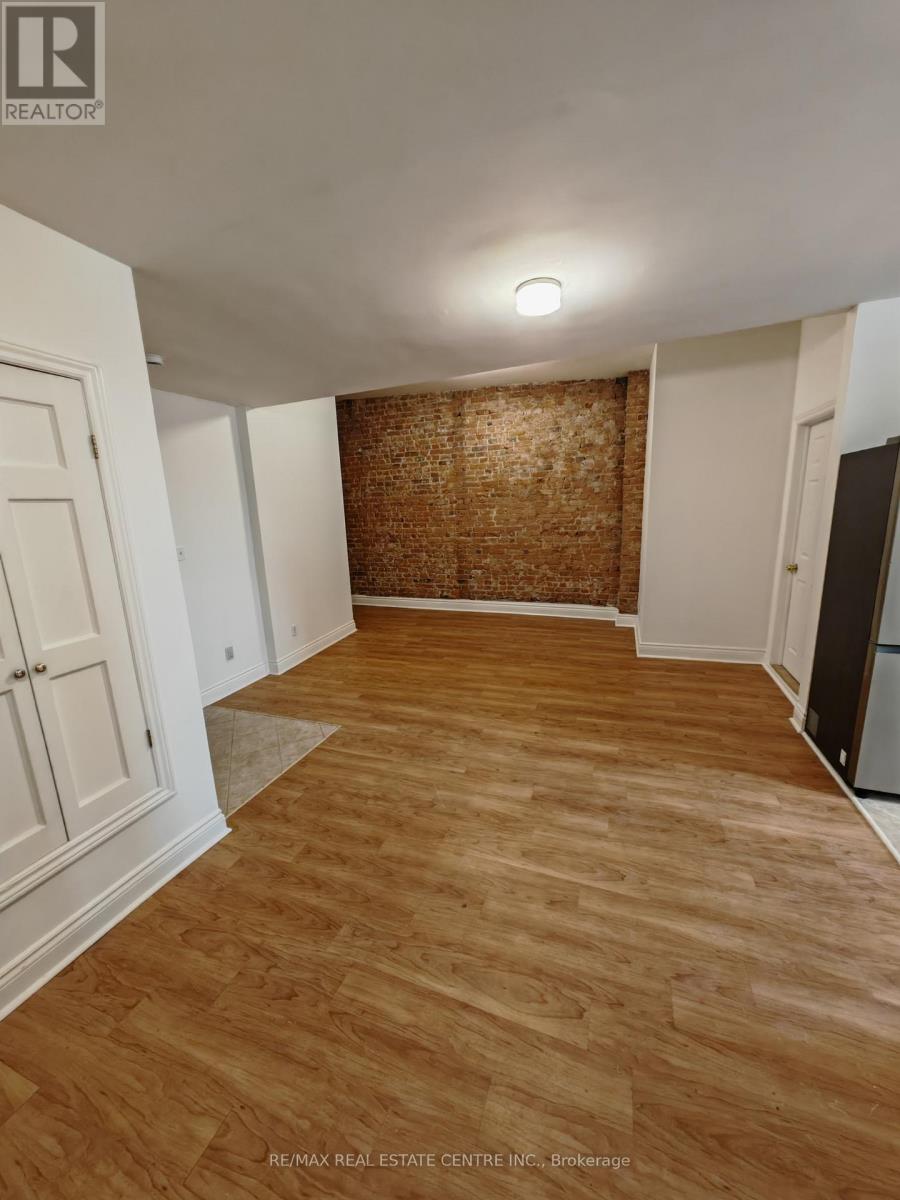 5 - 177 Broadway, Orangeville, Ontario  L9W 1K2 - Photo 6 - W12632718