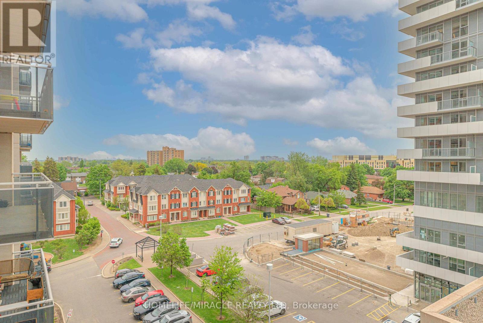 709 - 215 Queen Street E, Brampton, Ontario  L6W 0A9 - Photo 34 - W12632724