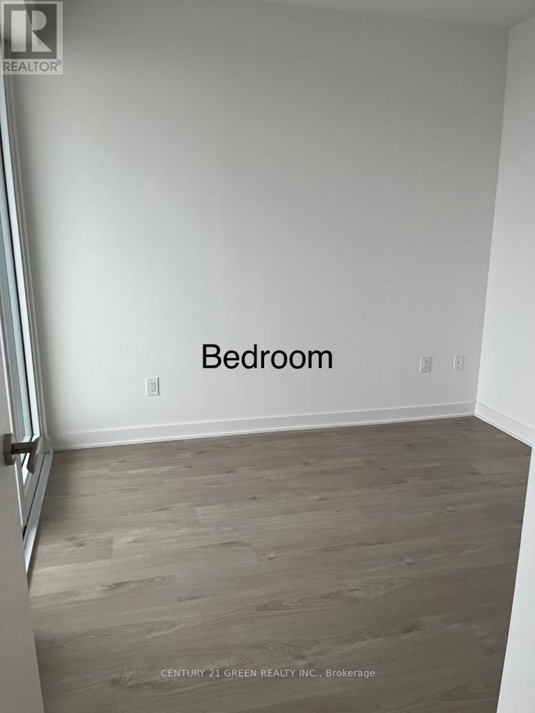 1302 - 3900 Confederation Parkway, Mississauga, Ontario  L5B 0M3 - Photo 6 - W12632728