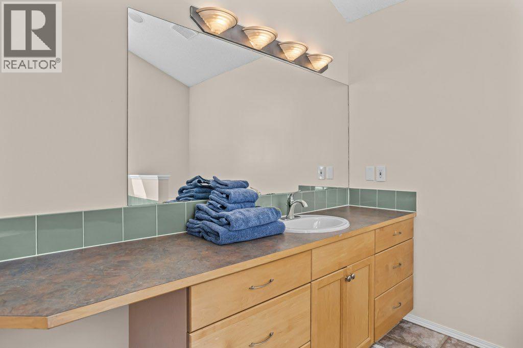 808 Lawrence Grassi Ridge, Canmore, Alberta  T1W 2Y6 - Photo 35 - A2257796