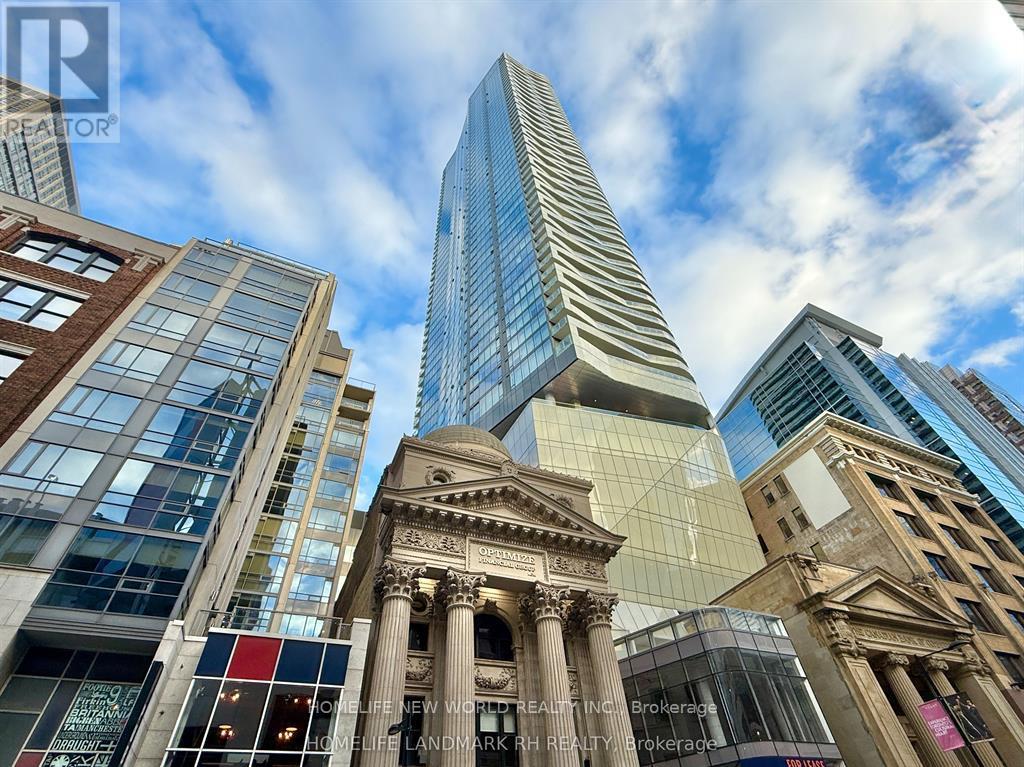 3910 - 197 YONGE STREET, Toronto, Ontario