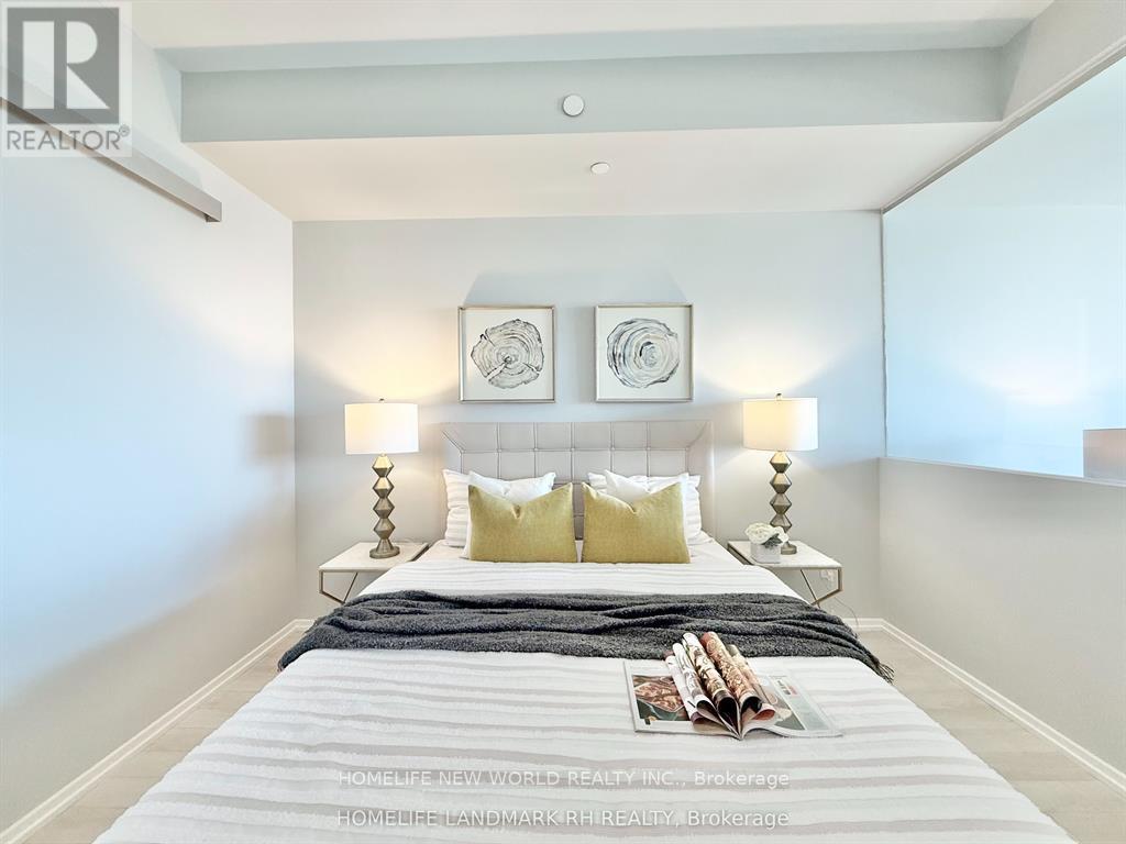 3910 - 197 Yonge Street, Toronto, Ontario  M5B 1M4 - Photo 10 - C12632730