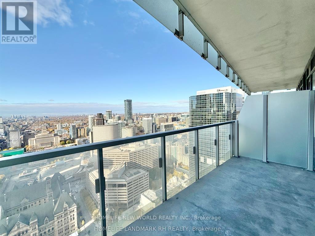 3910 - 197 Yonge Street, Toronto, Ontario  M5B 1M4 - Photo 14 - C12632730