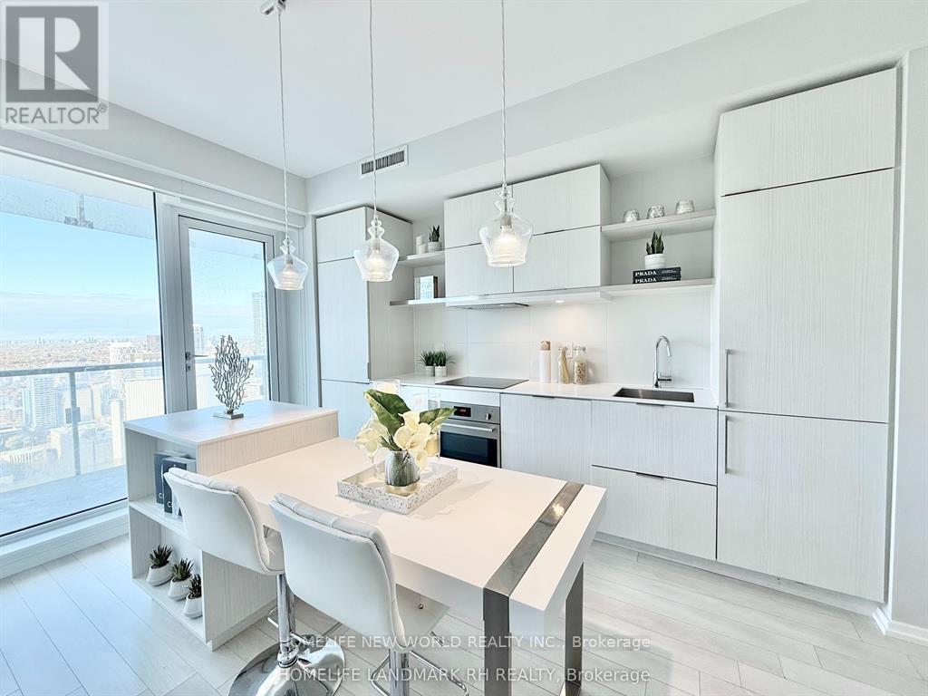 3910 - 197 Yonge Street, Toronto, Ontario  M5B 1M4 - Photo 9 - C12632730