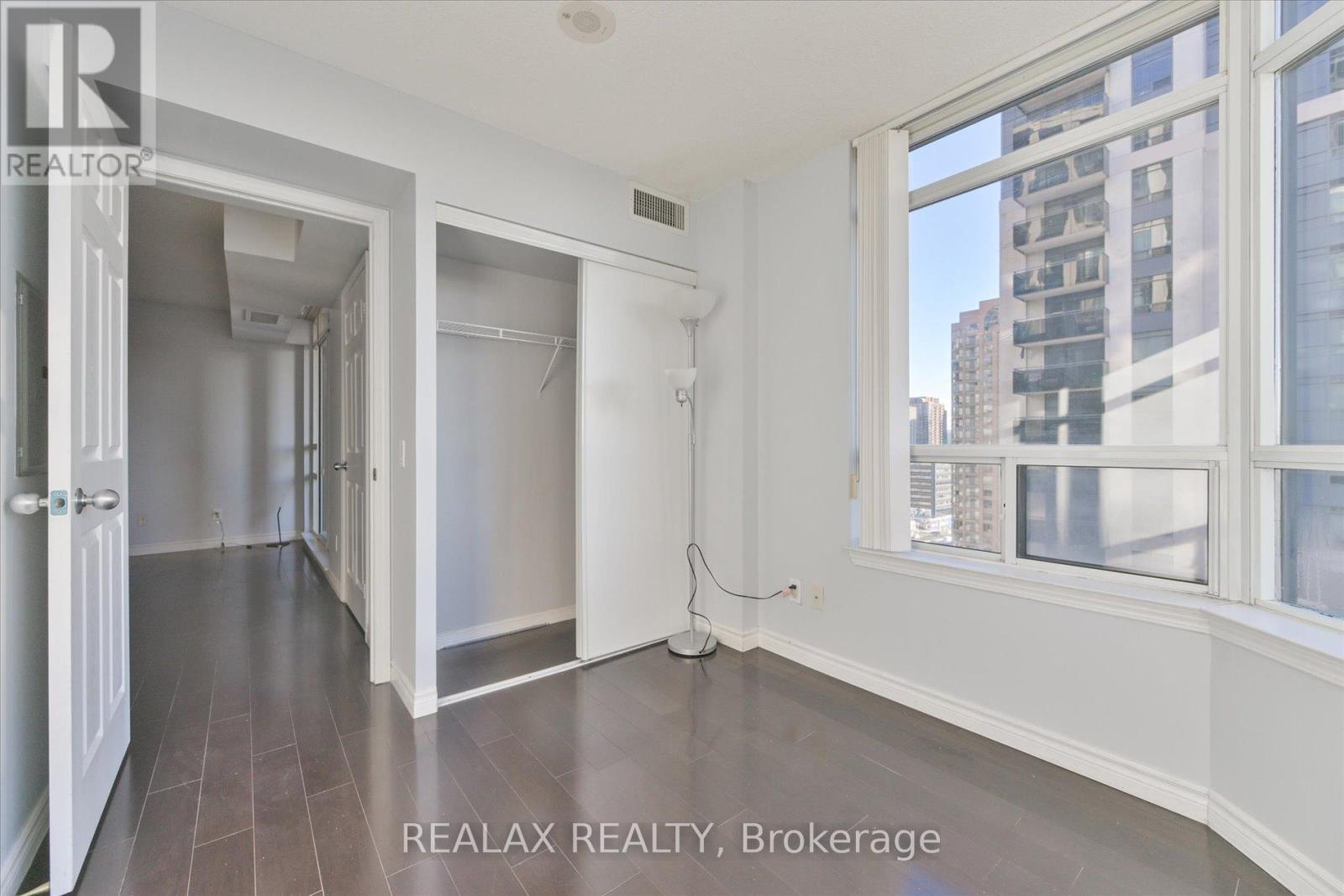 2005 - 155 Beecroft Road, Toronto, Ontario  M2N 7C6 - Photo 6 - C12632738