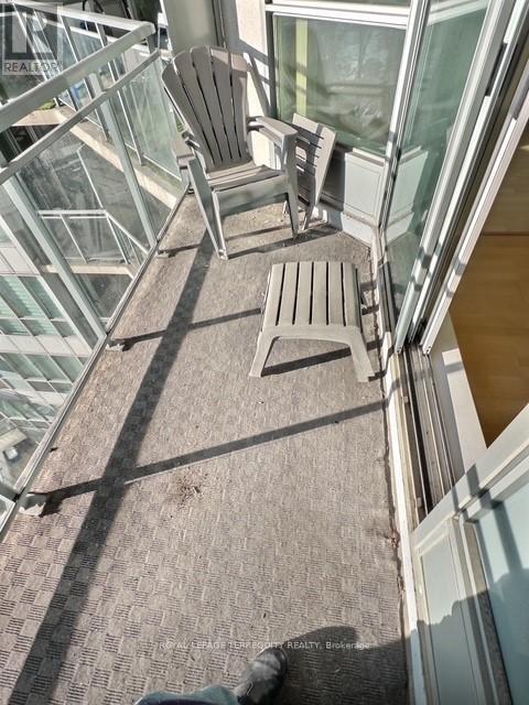 818 - 230 Queens Quay W, Toronto, Ontario  M5J 2Y7 - Photo 10 - C12632742