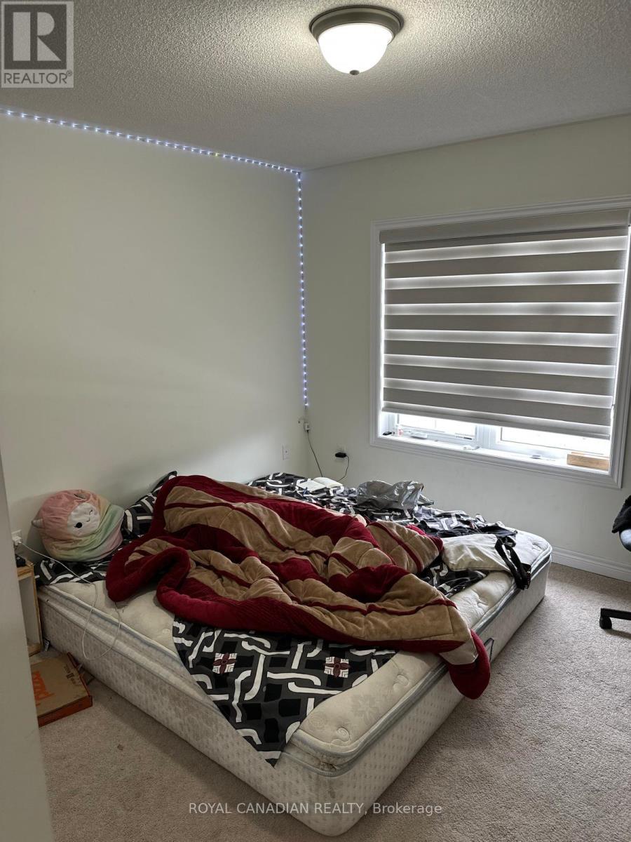 Upper - 3 Bushwood Trail, Brampton, Ontario  L7A 5J7 - Photo 13 - W12632734