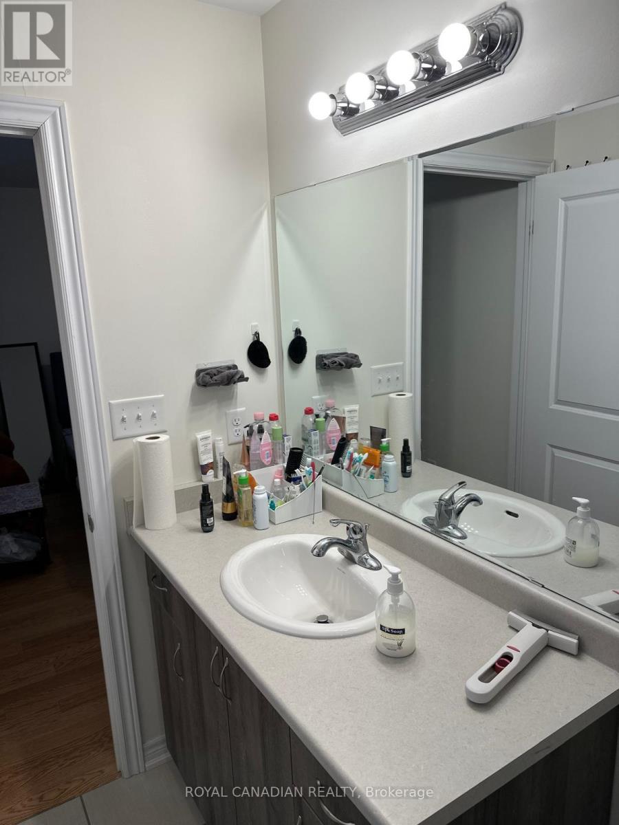 Upper - 3 Bushwood Trail, Brampton, Ontario  L7A 5J7 - Photo 23 - W12632734