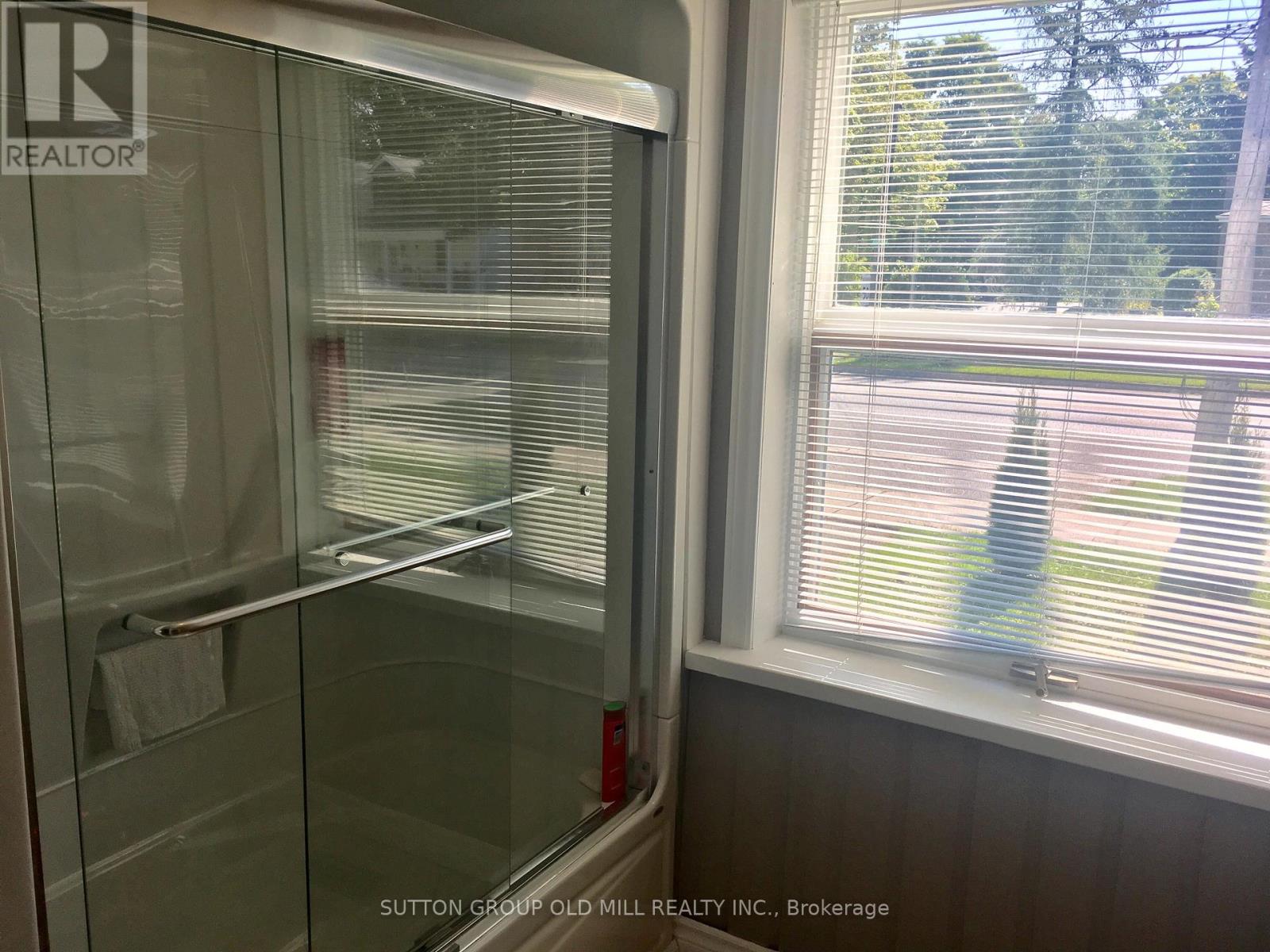 124 Bruce Street S, Blue Mountains, Ontario  N0H 2P0 - Photo 15 - X12632736