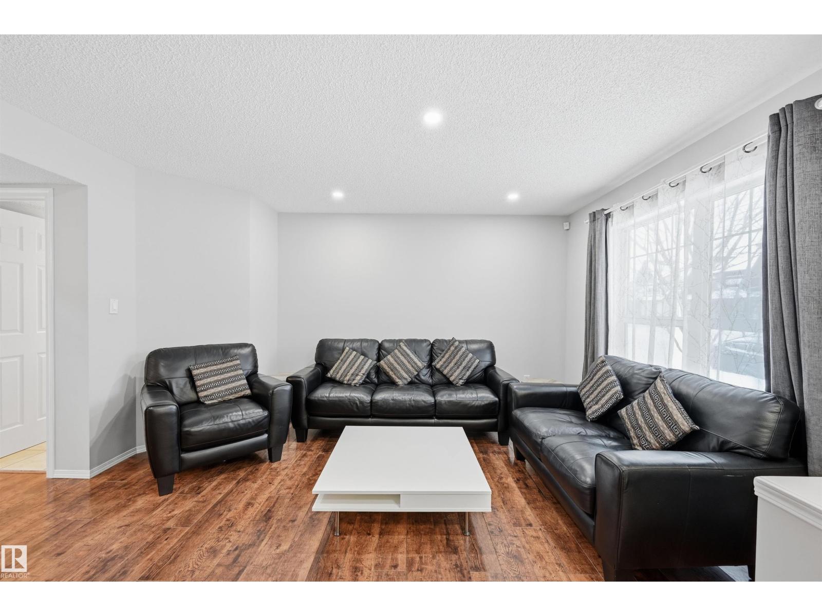 21017 60 Av Nw Nw, Edmonton, Alberta  T6M 0H6 - Photo 9 - E4468113