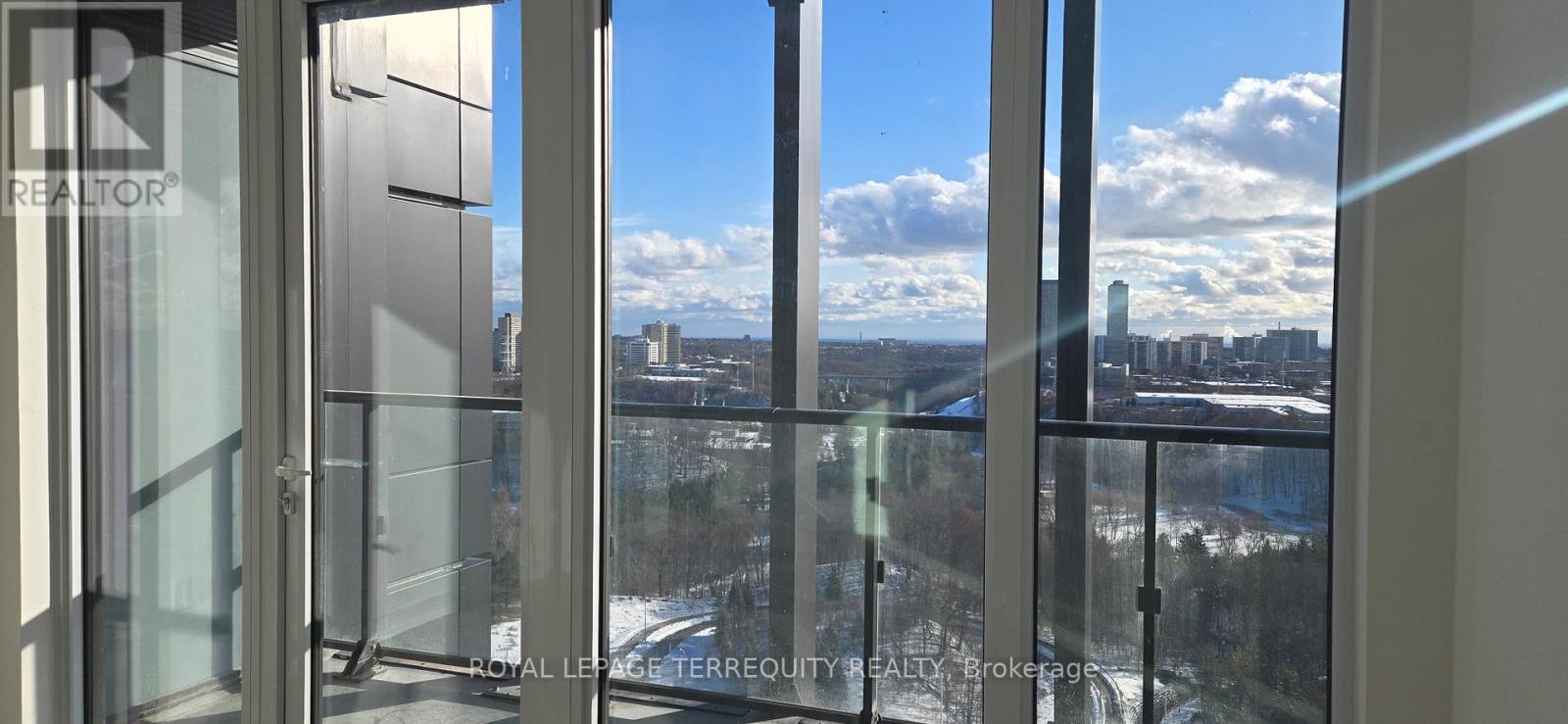 1814 - 1 Quarrington Lane, Toronto, Ontario  M3C 0S4 - Photo 7 - C12632754