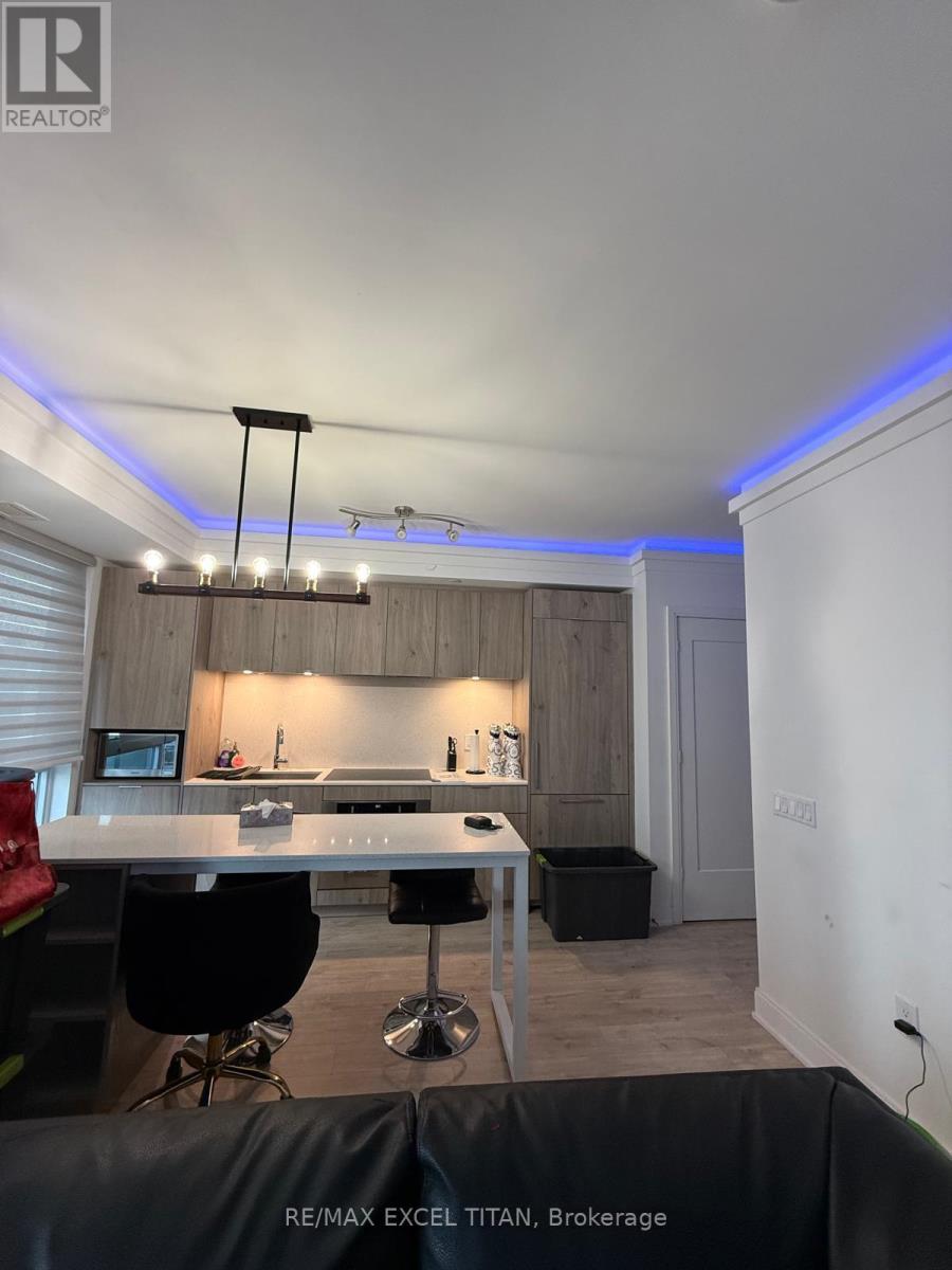 906 - 65 Annie Craig Drive, Toronto, Ontario  M8V 0C4 - Photo 5 - W12606076