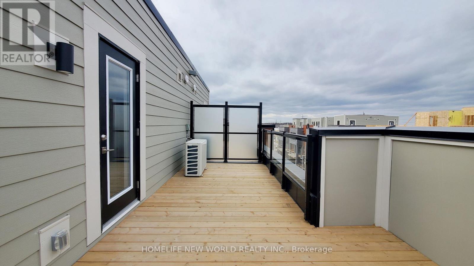 3 - 15 Lytham Green Circle, Newmarket, Ontario  L3Y 0H3 - Photo 21 - N12632752