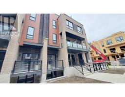 3 - 15 LYTHAM GREEN CIRCLE, Newmarket, Ontario