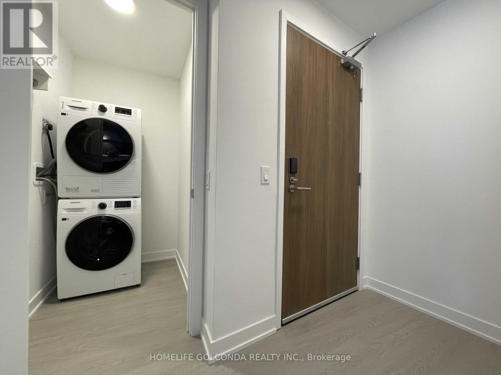 210 - 8188 Yonge Street, Vaughan, Ontario  L4J 1W5 - Photo 10 - N12632762