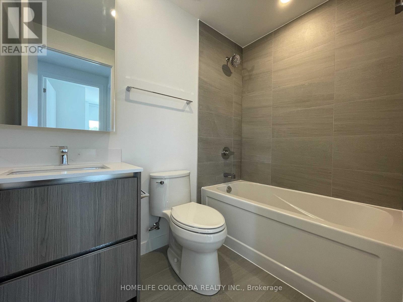 210 - 8188 Yonge Street, Vaughan, Ontario  L4J 1W5 - Photo 6 - N12632762