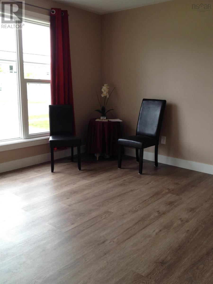 29 & 31 Caledonia Road, Dartmouth, Nova Scotia  B2X 1K7 - Photo 8 - 202528382