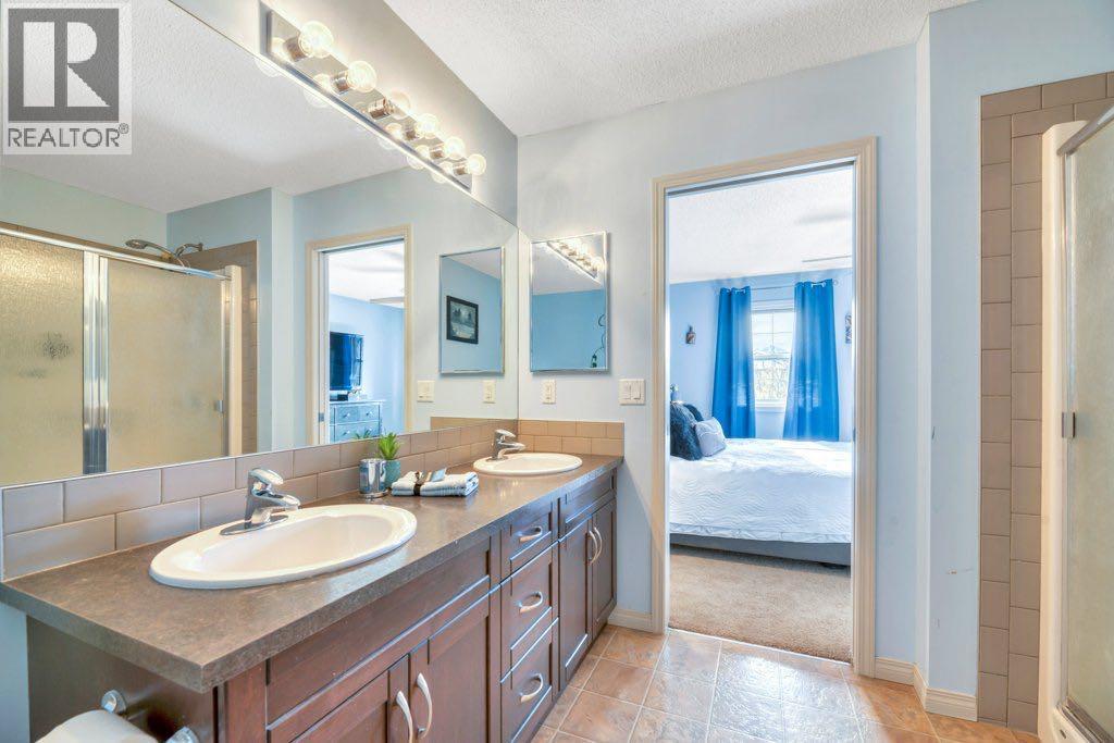 32 Copperpond Heights Se, Calgary, Alberta  T2Z 0X3 - Photo 23 - A2267375