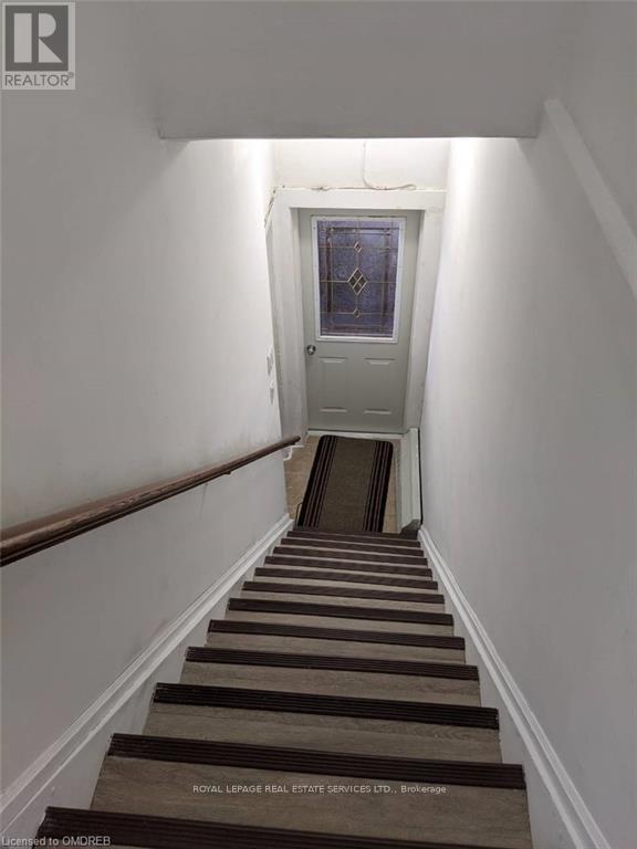 Second Floor - 385 Kerr Street, Oakville, Ontario  L6K 3B9 - Photo 17 - W12632776