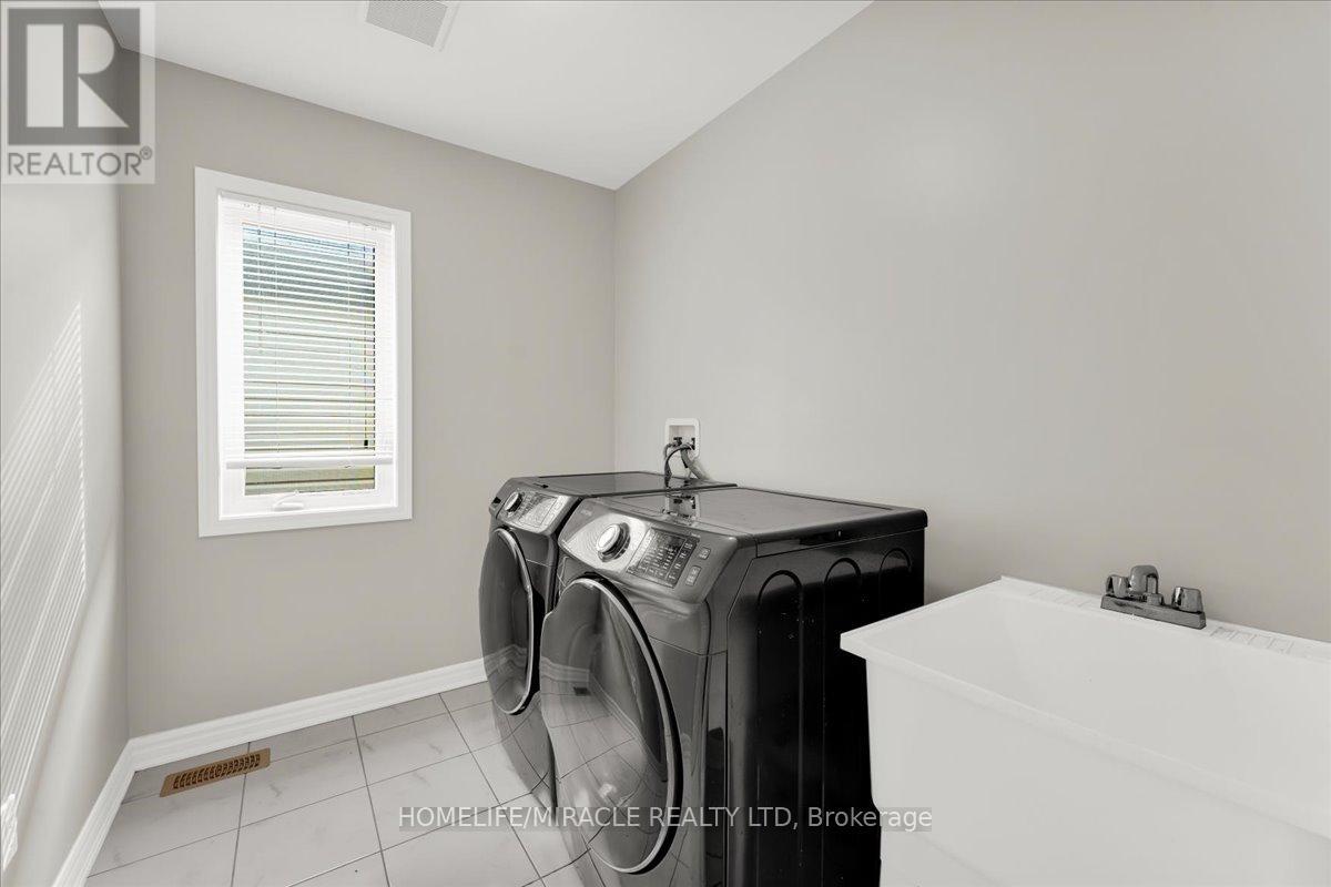 75 Compass Trail, Cambridge, Ontario  N3E 0B5 - Photo 33 - X12632768