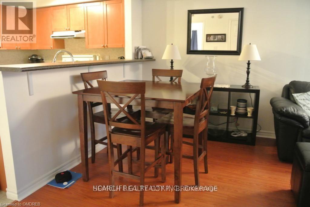 103 - 1490 Bishops Gate, Oakville, Ontario  L6M 4N3 - Photo 7 - W12632078