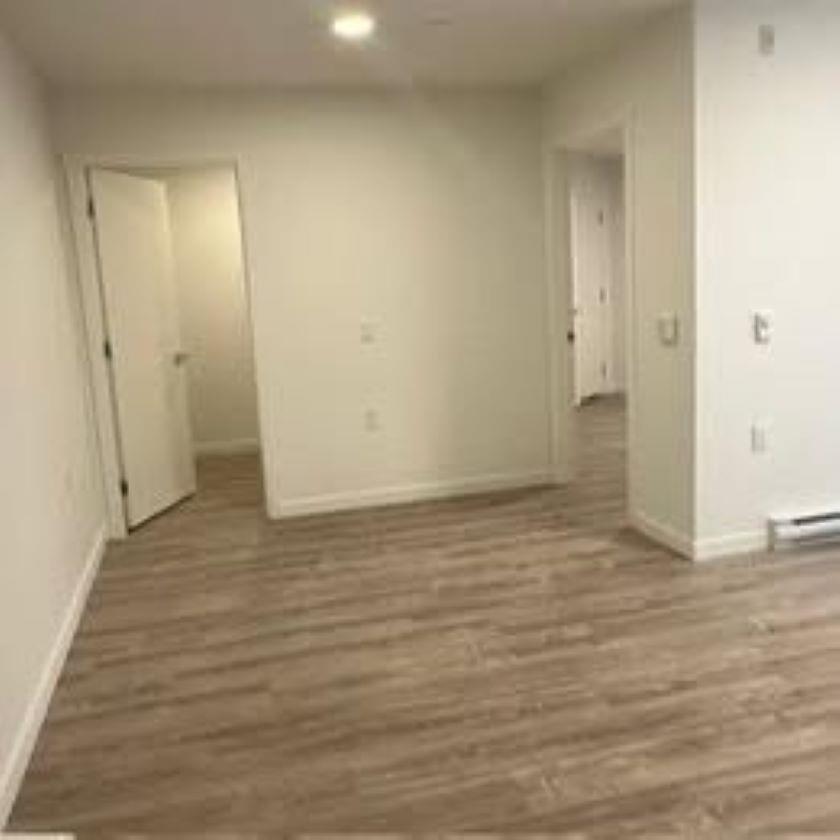 402 10778 138 STREET, Surrey, British Columbia