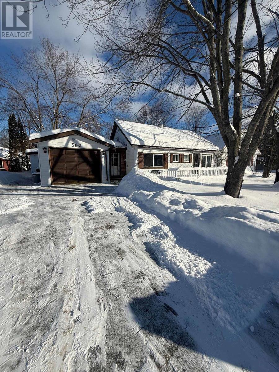 560 John Street N, Gravenhurst (Muskoka (S)), Ontario  P1P 1G2 - Photo 27 - X12630564