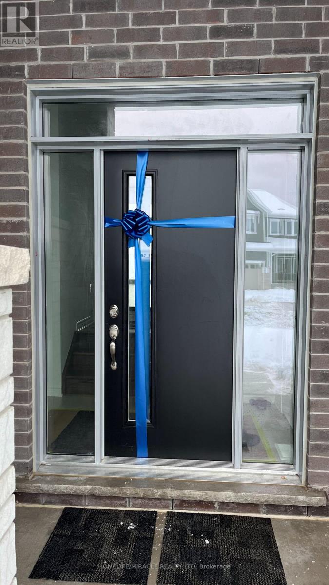 17 Canterhome Street, Kitchener, Ontario  N2R 0V2 - Photo 3 - X12630594