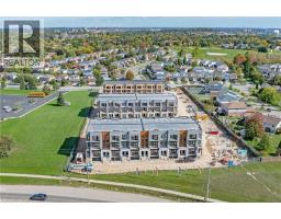 525 ERINBROOK Drive Unit# C062, Kitchener, Ontario