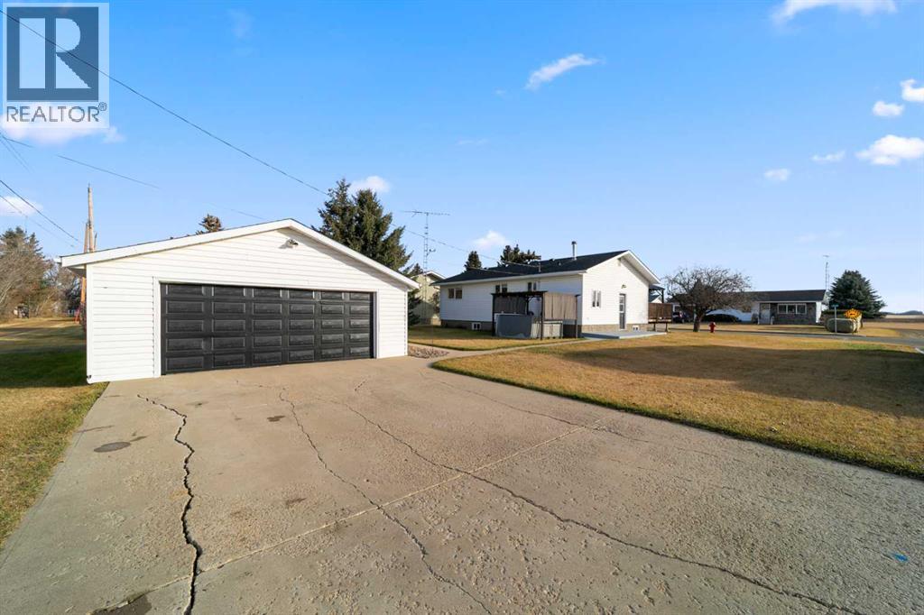 5002 46 Street, Daysland, Alberta  T0B 1A0 - Photo 30 - A2270925