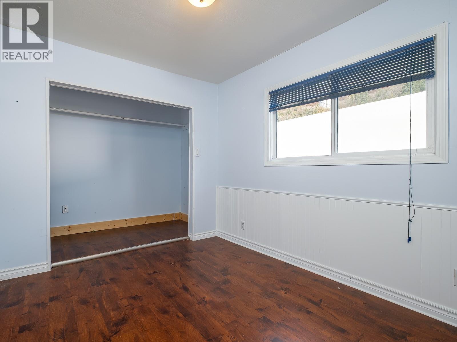 694 10th Avenue, Montrose, British Columbia  V0G 1P0 - Photo 23 - 10370198