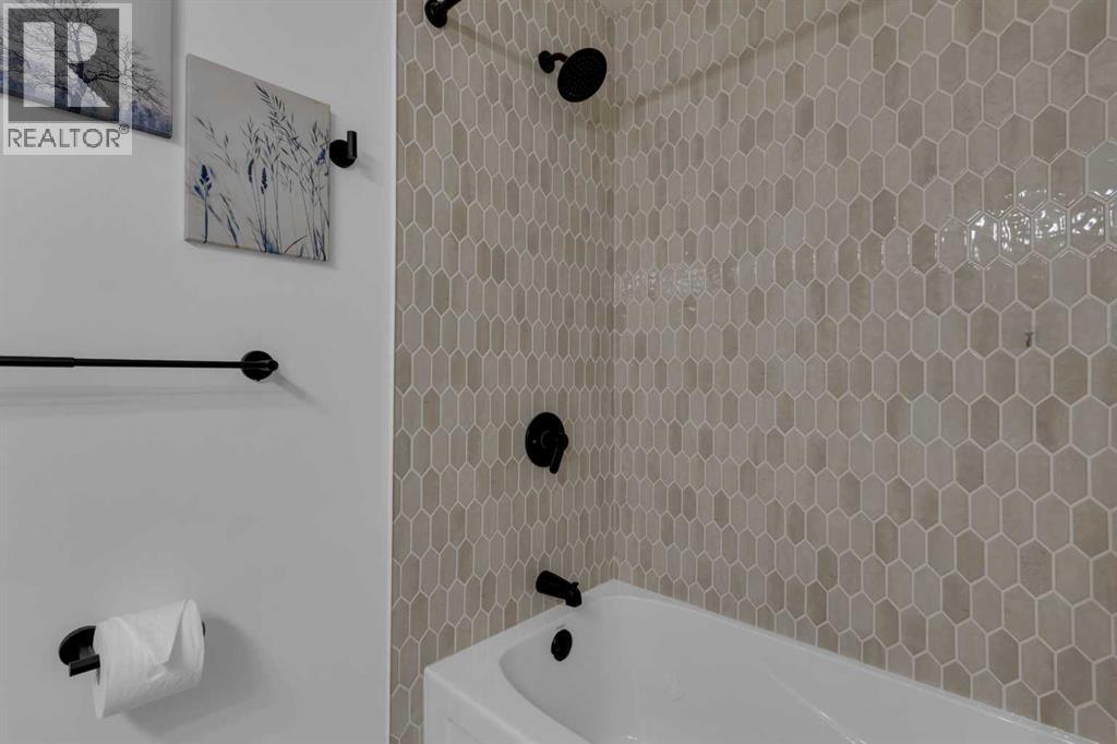 39 Midpark Close Se, Calgary, Alberta  T2X 1N9 - Photo 13 - A2269907