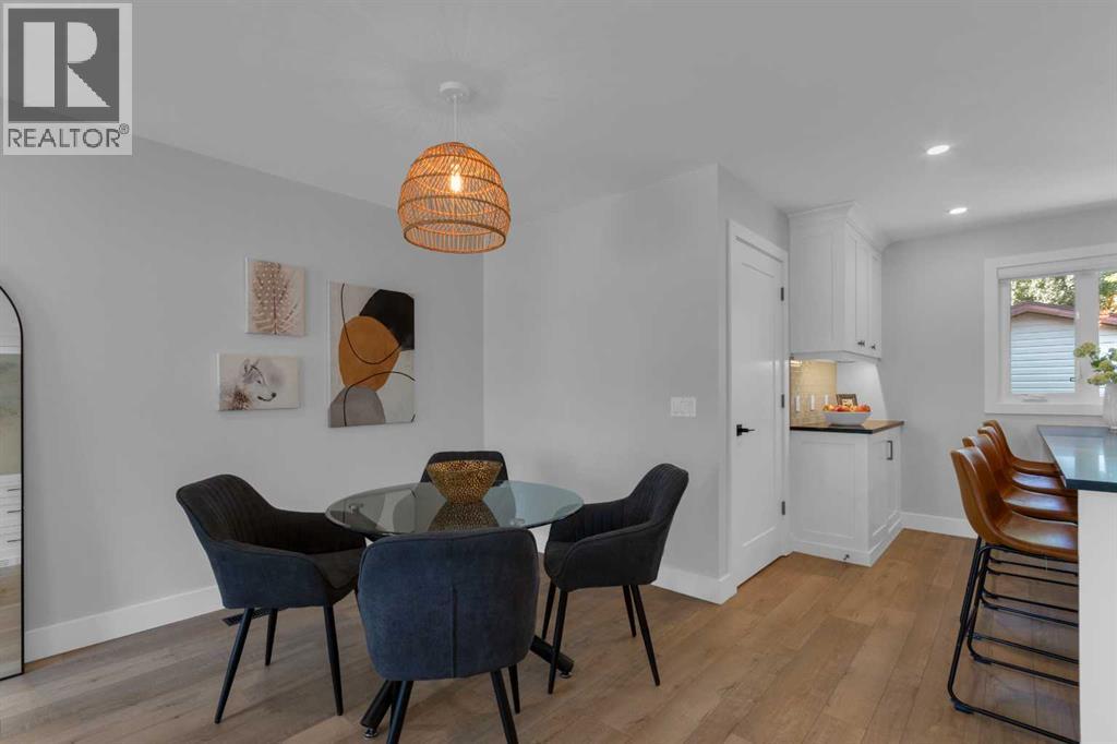 39 Midpark Close Se, Calgary, Alberta  T2X 1N9 - Photo 5 - A2269907