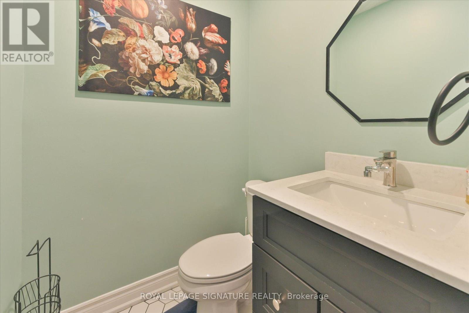 11 - 435 Hensal Circle, Mississauga, Ontario  L5A 4P1 - Photo 18 - W12632816