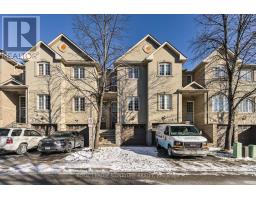 11 - 435 HENSAL CIRCLE, Mississauga, Ontario