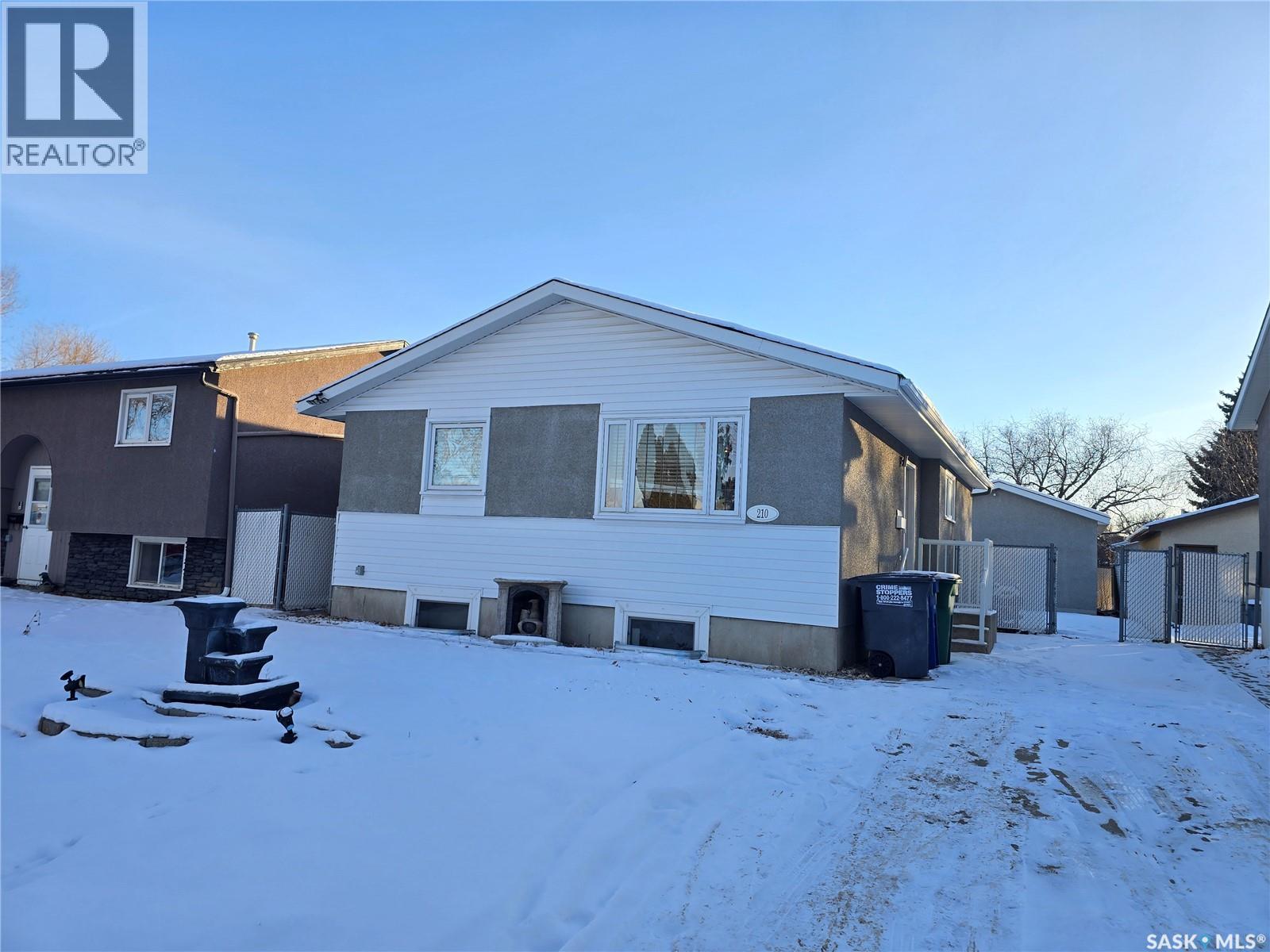 210 Western CRESCENT, Saskatoon, Saskatchewan