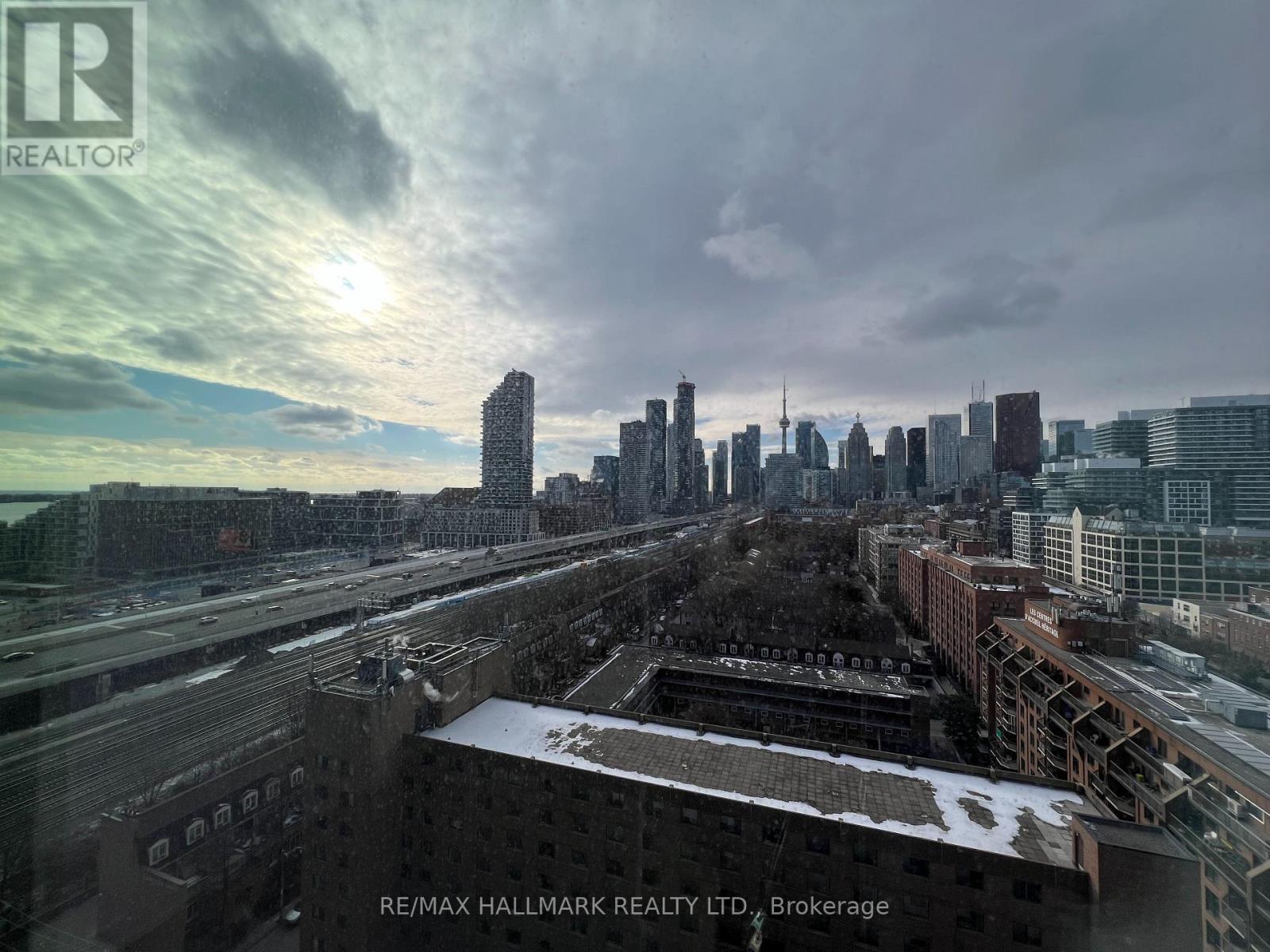 407 - 35 Parliament Street, Toronto, Ontario  M5A 0Z5 - Photo 27 - C12632330