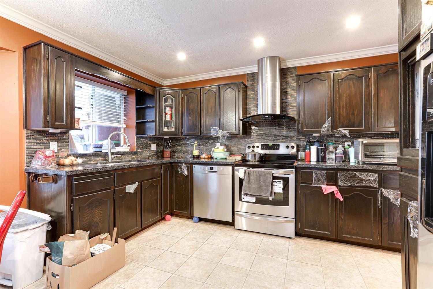 9420 157 Street, Surrey, British Columbia  V4N 3B5 - Photo 11 - R3073612