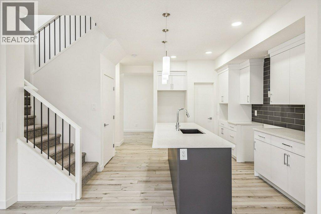 39 Legacy Glen Heights Se, Calgary, Alberta T2X 5Z6 - Photo 11 - A2254315