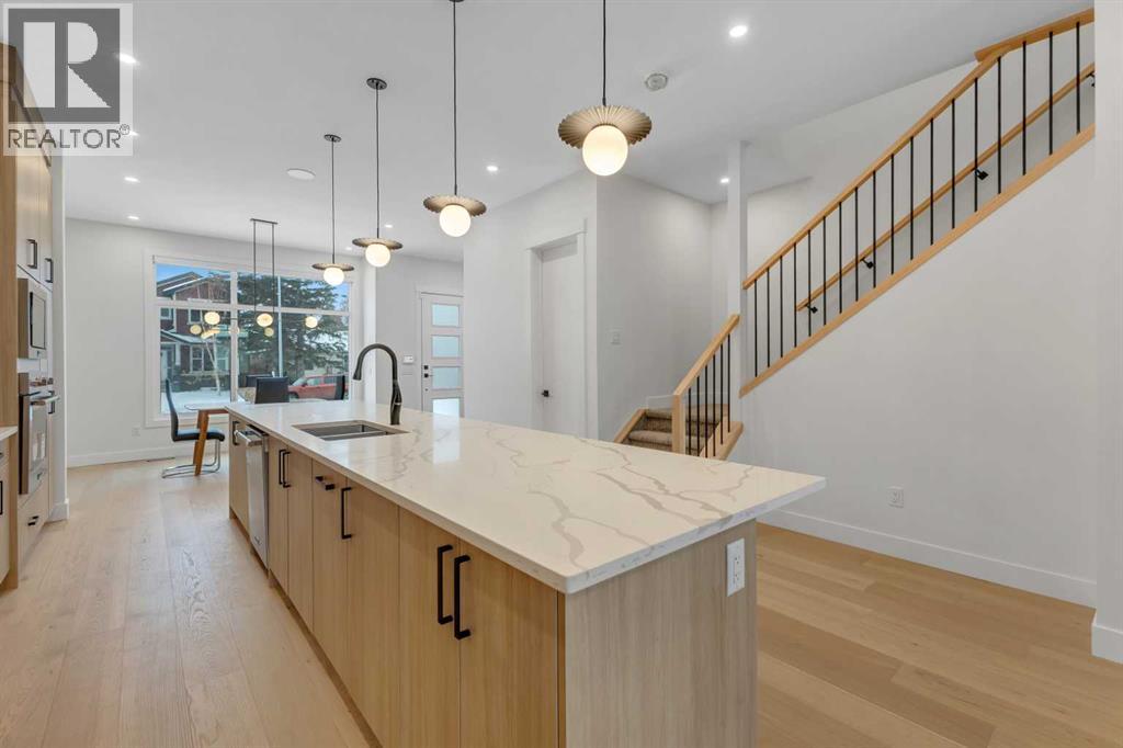 6416 34 Avenue Nw, Calgary, Alberta  T3B 1N1 - Photo 9 - A2274157