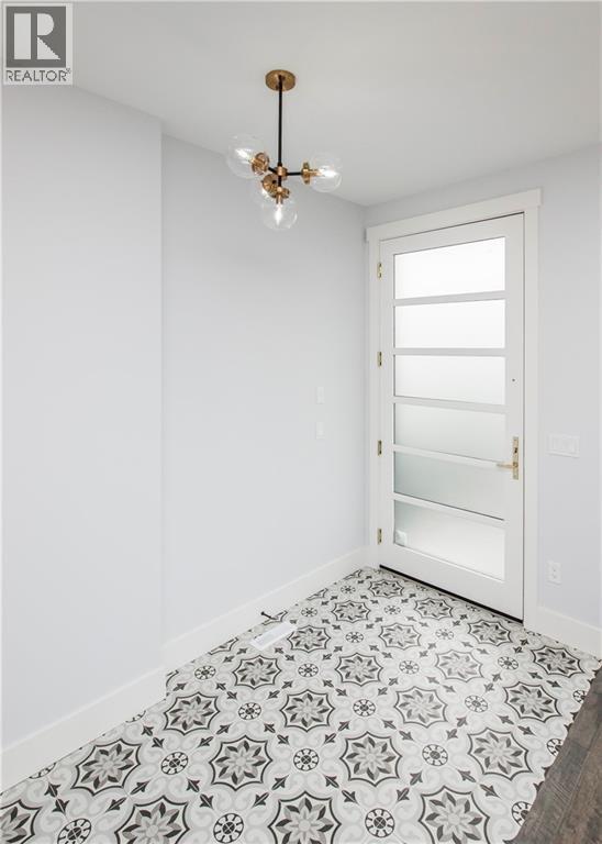 3528 3 Street Nw, Calgary, Alberta  T2K 0Z6 - Photo 7 - A2275030