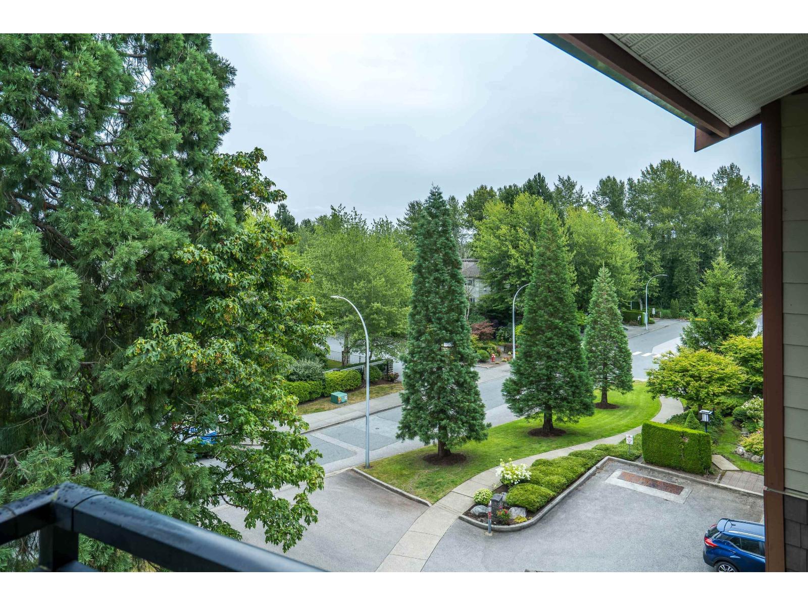 405 16068 83 Avenue, Surrey, British Columbia  V3S 8M2 - Photo 2 - R3028686