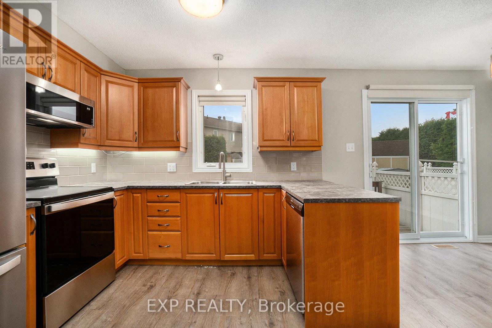 67 Lafleche Boulevard, Casselman, Ontario  K0A 1M0 - Photo 10 - X12585640