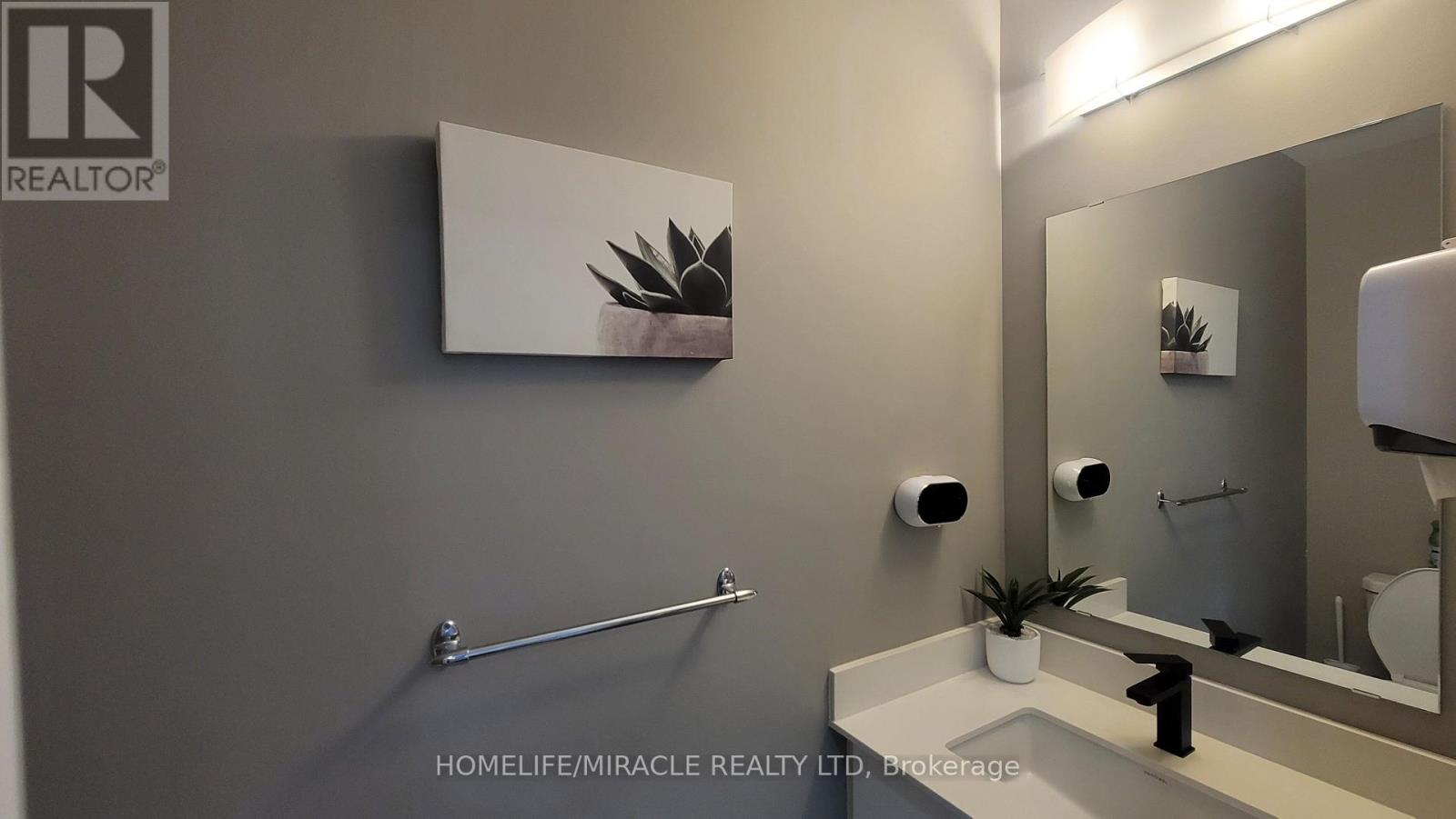 1319 Chee Chee Landing, Milton, Ontario  L9E 1L3 - Photo 13 - W12632830