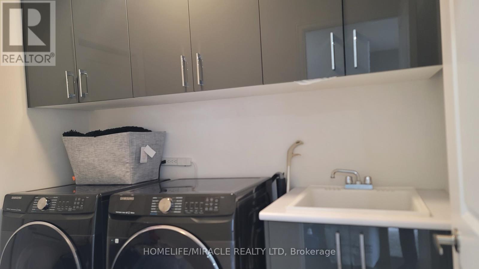 1319 Chee Chee Landing, Milton, Ontario  L9E 1L3 - Photo 33 - W12632830