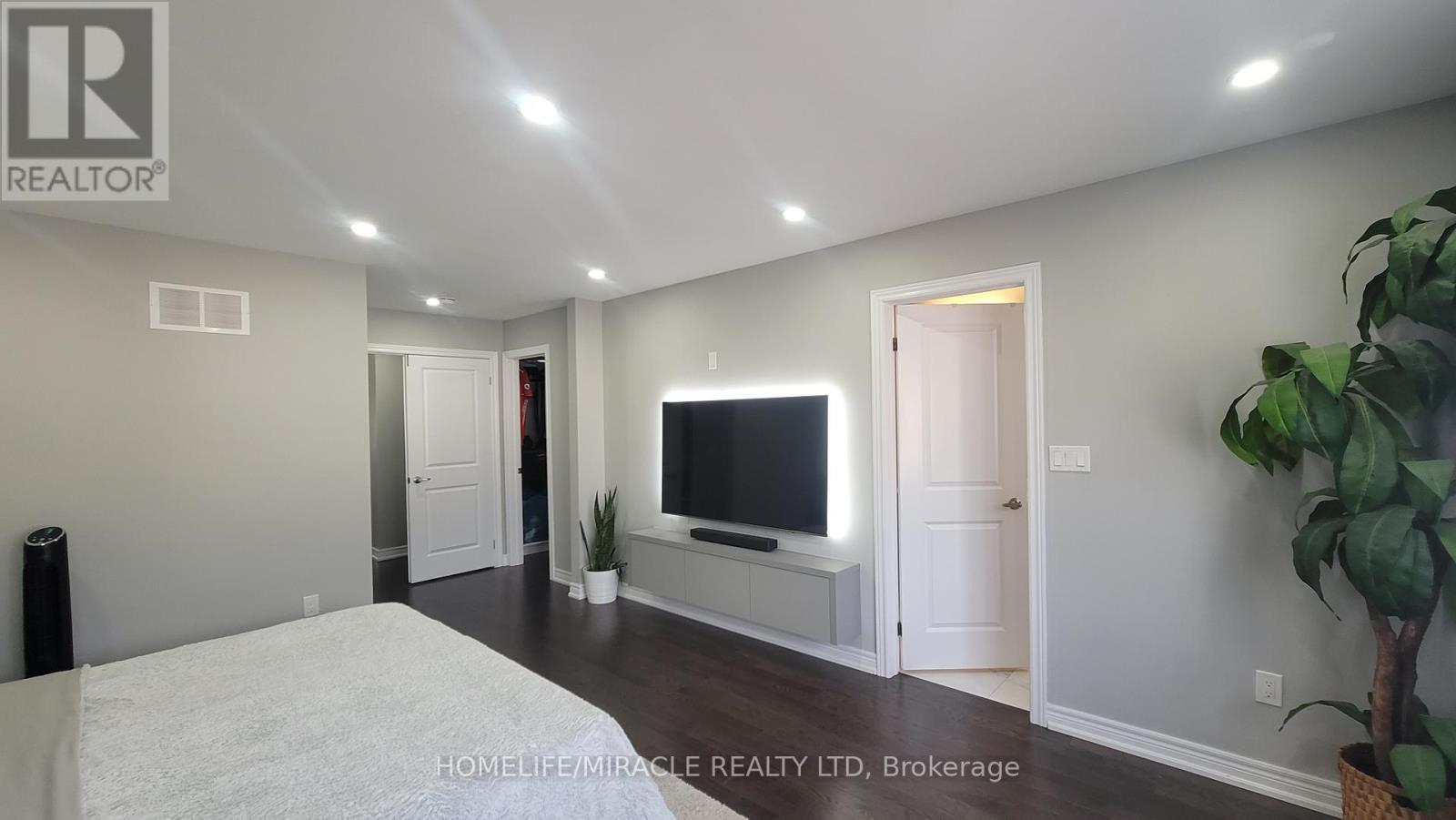 1319 Chee Chee Landing, Milton, Ontario  L9E 1L3 - Photo 39 - W12632830