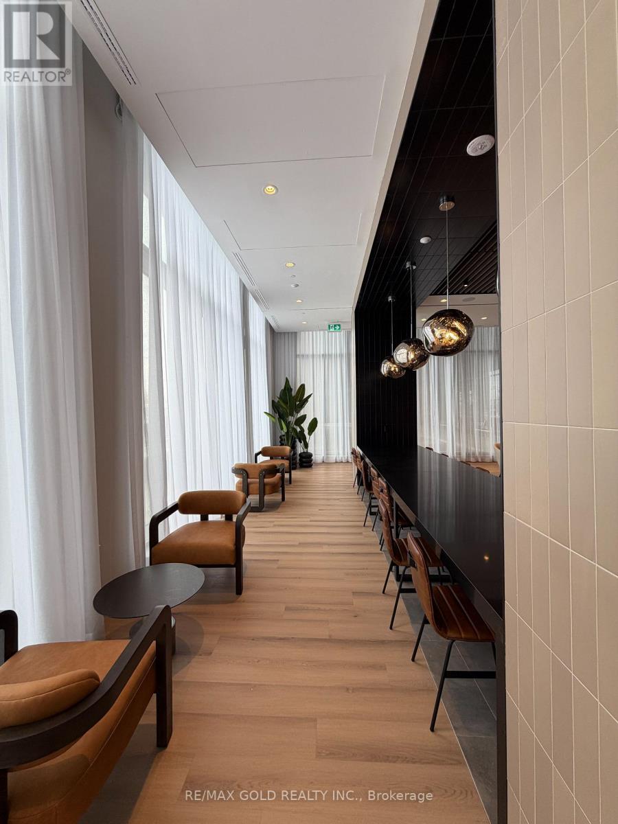 720 - 15 Skyridge Drive, Brampton, Ontario  L6P 4S7 - Photo 25 - W12632834